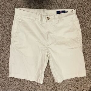 Vineyard Vines Breaker Shorts Mens 30x9 Chino Flat Front Beige Tan EUC